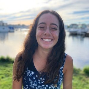 Meet your Posher, Mia